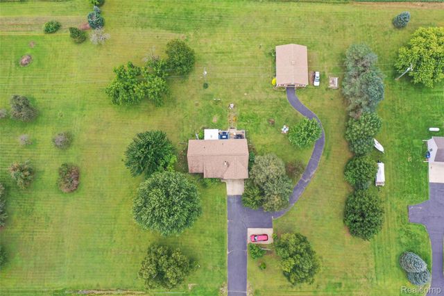 5067 Hemingway Lake Road, Marathon Township, MI 48464