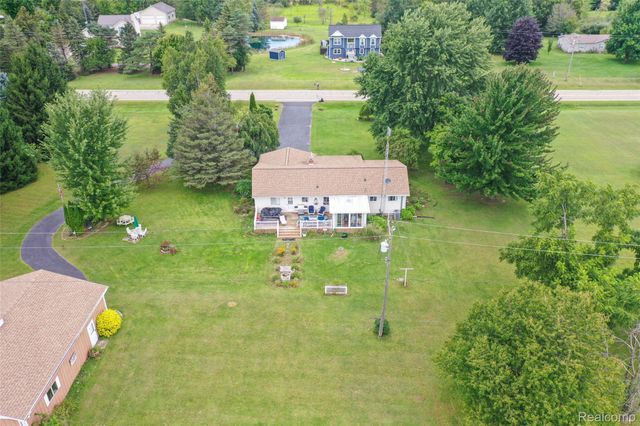 5067 Hemingway Lake Road, Marathon Township, MI 48464