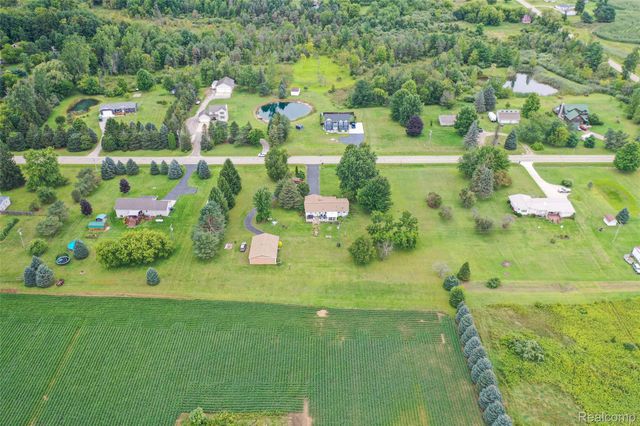 5067 Hemingway Lake Road, Marathon Township, MI 48464