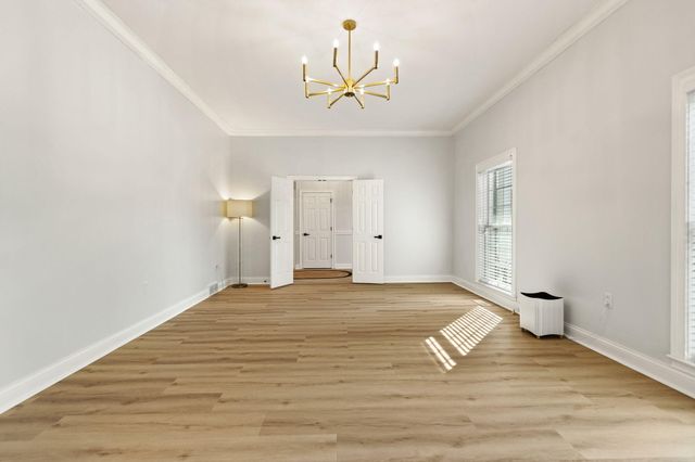 726 N Main Street, Monticello, KY 42633