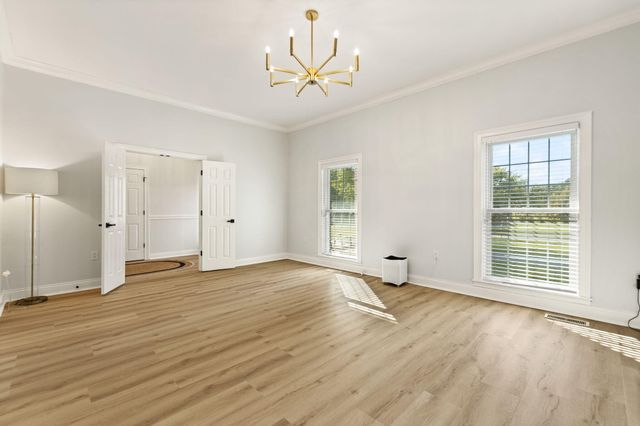 726 N Main Street, Monticello, KY 42633