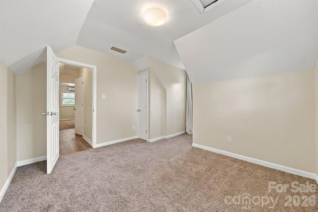861 8th Street Place SE, Hickory, NC 28602