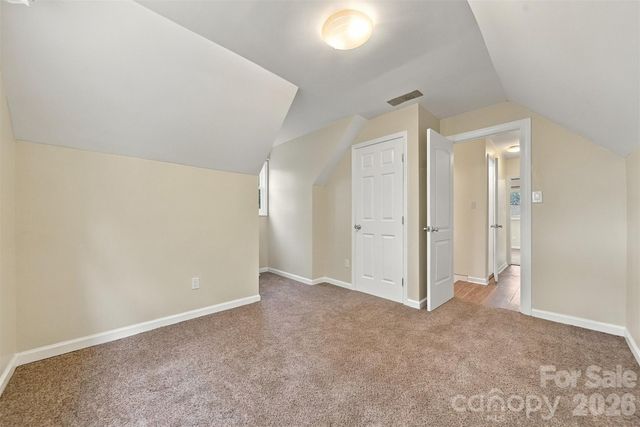 861 8th Street Place SE, Hickory, NC 28602
