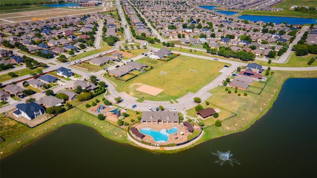 1620 Calanques Street, Royse City, TX 75189