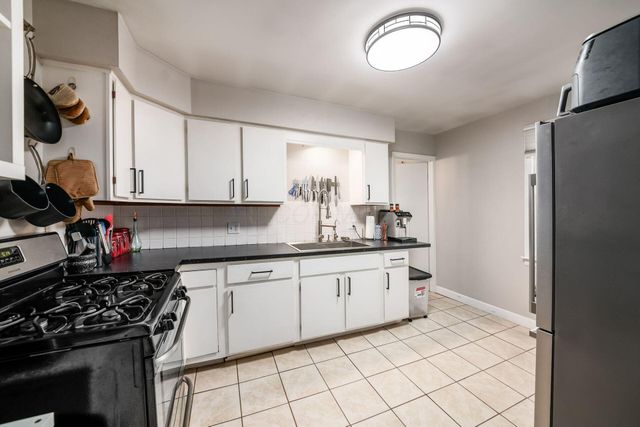 59-59.5 W Fifth Avenue, Columbus, OH 43201