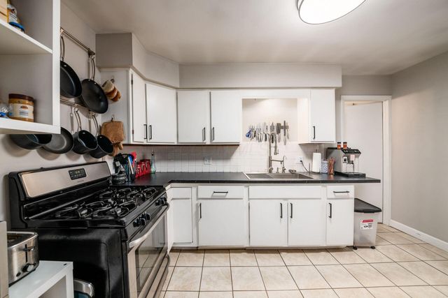 59-59.5 W Fifth Avenue, Columbus, OH 43201