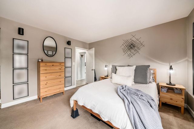 59-59.5 W Fifth Avenue, Columbus, OH 43201