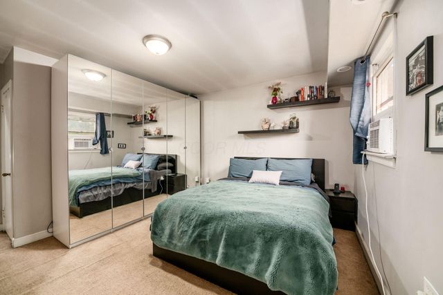 59-59.5 W Fifth Avenue, Columbus, OH 43201