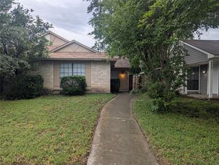 4629 Chapman Street, The Colony, TX 75056