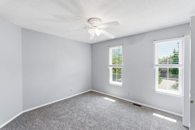 530 E Conestoga Rd, Maize, KS 67101