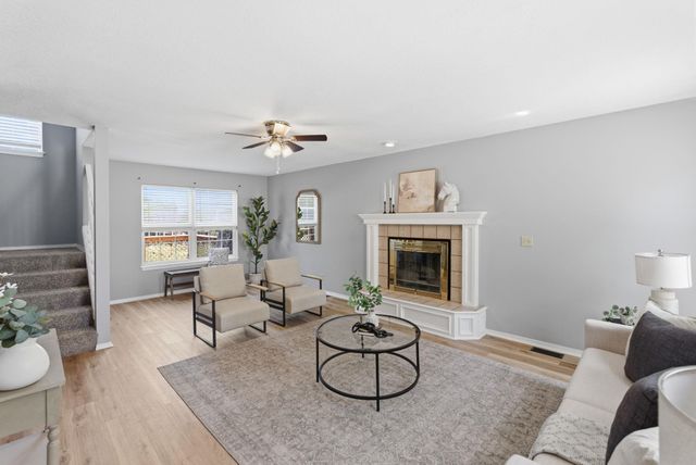 530 E Conestoga Rd, Maize, KS 67101