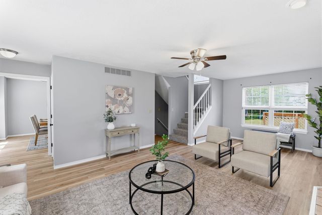 530 E Conestoga Rd, Maize, KS 67101