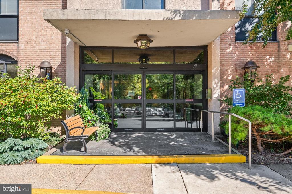 801 YALE AVE #1015, Swarthmore, PA 19081