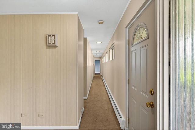 2615 DOGWOOD LN, Norristown, PA 19401
