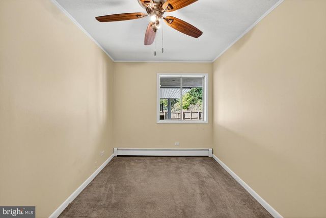 2615 DOGWOOD LN, Norristown, PA 19401