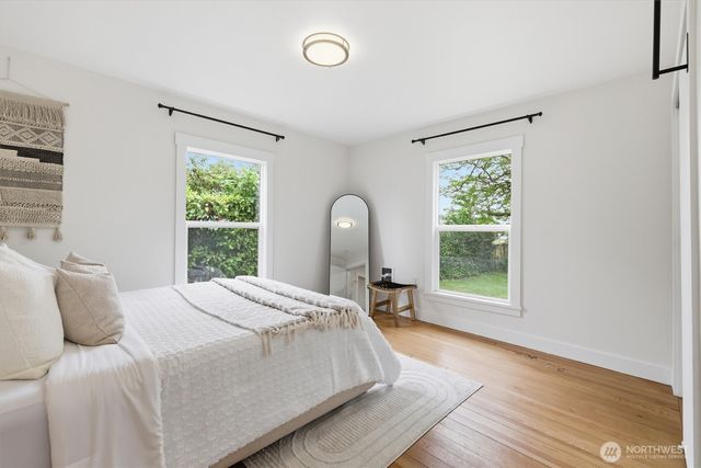 1651 SW 114th Street, Seattle, WA 98146