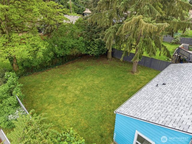 1651 SW 114th Street, Seattle, WA 98146