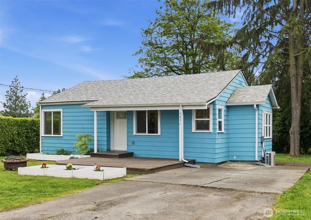 1651 SW 114th Street, Seattle, WA 98146