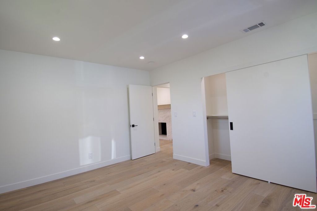 Image 9 of property listing at 5660 Spokane Street, Los Angeles, CA 90016
