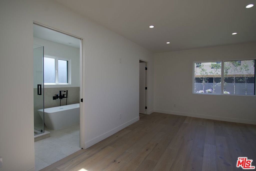 Image 16 of property listing at 5660 Spokane Street, Los Angeles, CA 90016