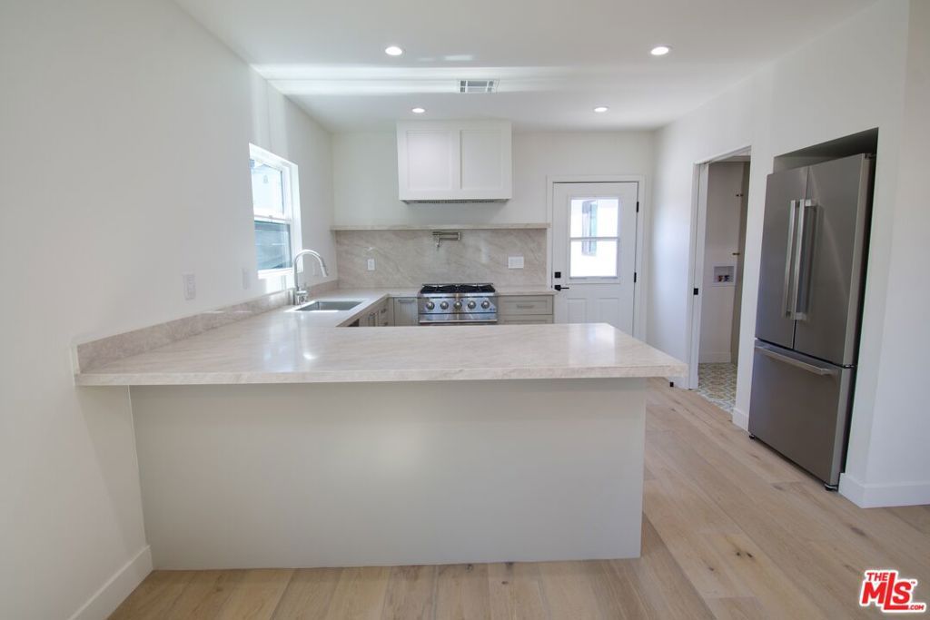 Image 20 of property listing at 5660 Spokane Street, Los Angeles, CA 90016