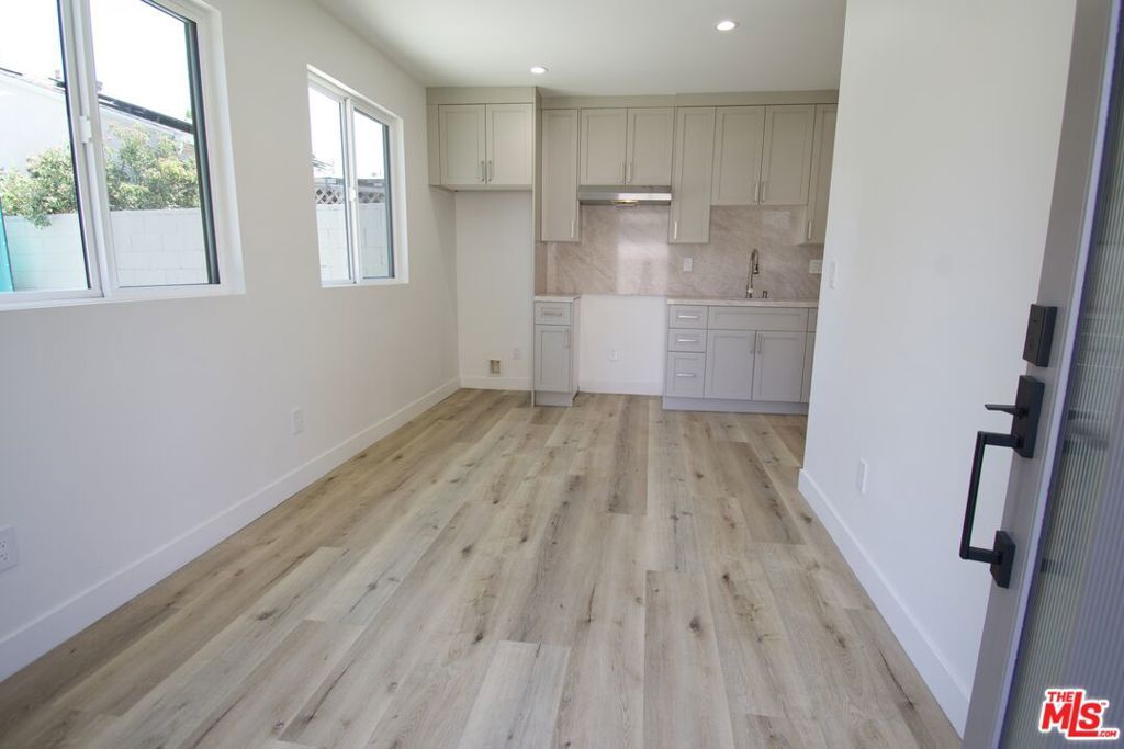 Image 31 of property listing at 5660 Spokane Street, Los Angeles, CA 90016