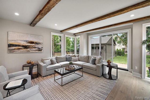 345 Kimberly Street, Birmingham, MI 48009