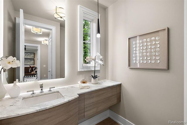 345 Kimberly Street, Birmingham, MI 48009