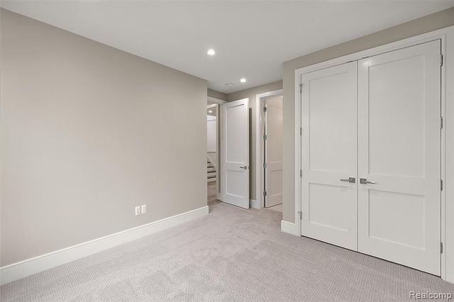 345 Kimberly Street, Birmingham, MI 48009