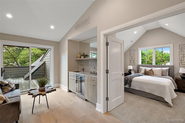 345 Kimberly Street, Birmingham, MI 48009