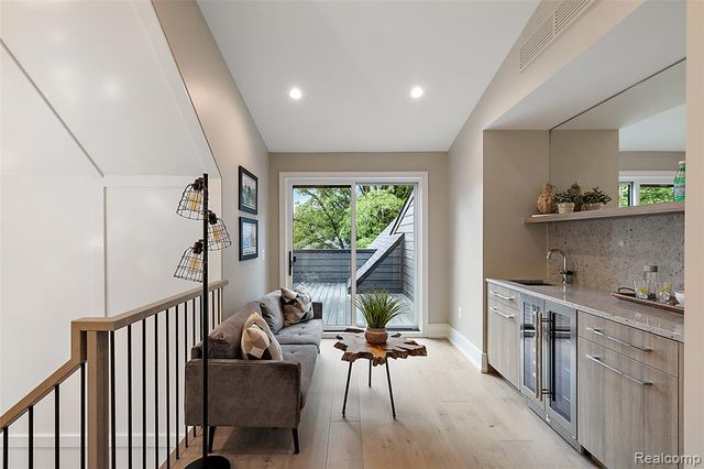 345 Kimberly Street, Birmingham, MI 48009