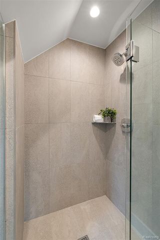 345 Kimberly Street, Birmingham, MI 48009