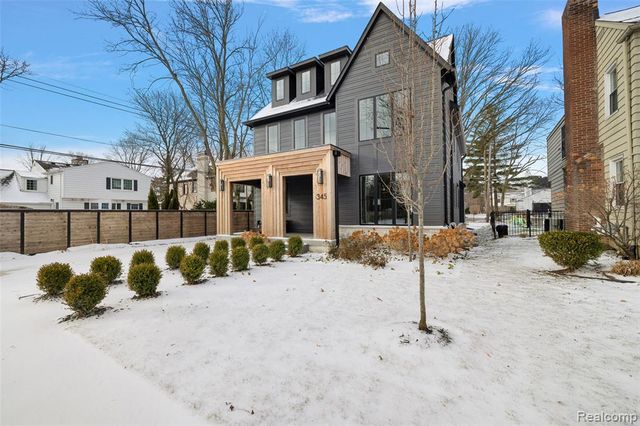 345 Kimberly Street, Birmingham, MI 48009