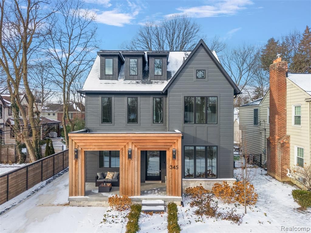 345 Kimberly Street, Birmingham, MI 48009