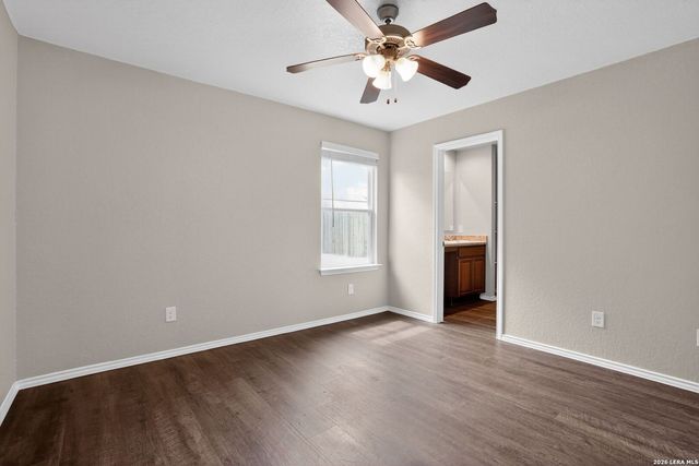 3917 ASHER ALY, St Hedwig, TX 78152