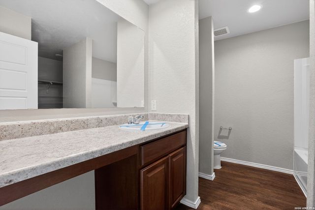 3917 ASHER ALY, St Hedwig, TX 78152
