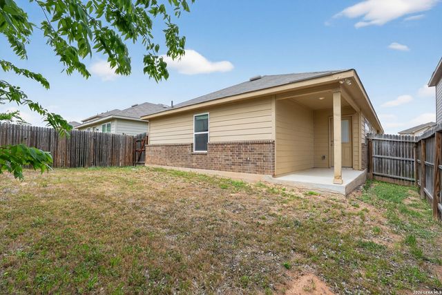 3917 ASHER ALY, St Hedwig, TX 78152