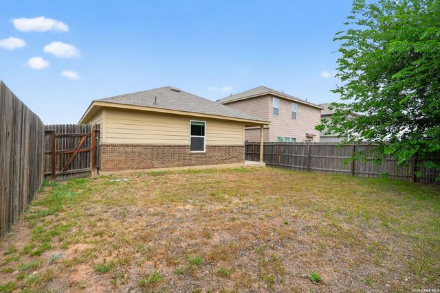 3917 ASHER ALY, St Hedwig, TX 78152
