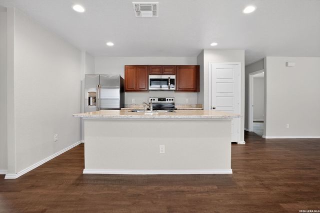 3917 ASHER ALY, St Hedwig, TX 78152