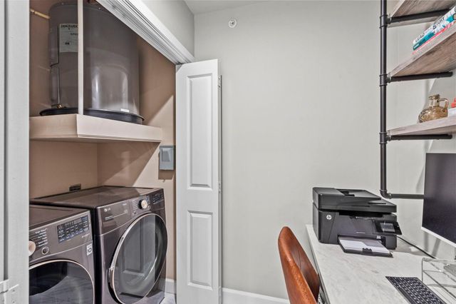 1900 Genesee Street 403, Houston, TX 77006