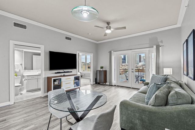 1900 Genesee Street 403, Houston, TX 77006