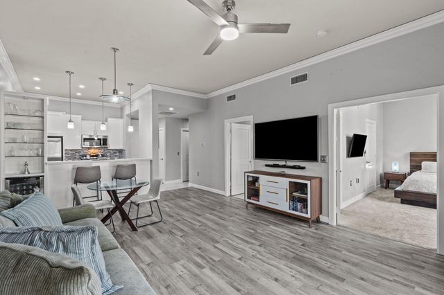 1900 Genesee Street 403, Houston, TX 77006