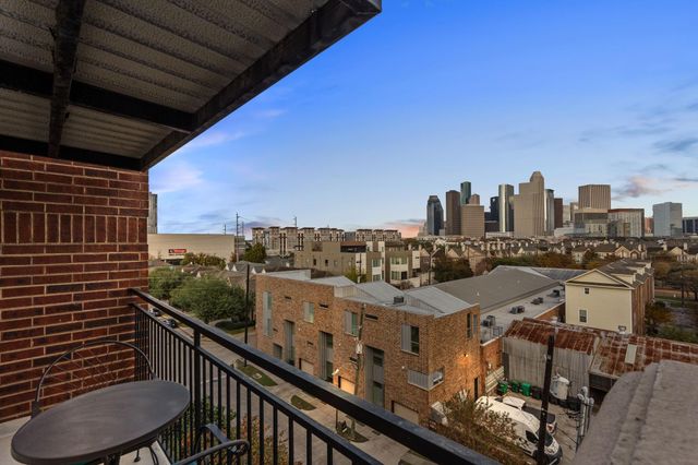 1900 Genesee Street 403, Houston, TX 77006
