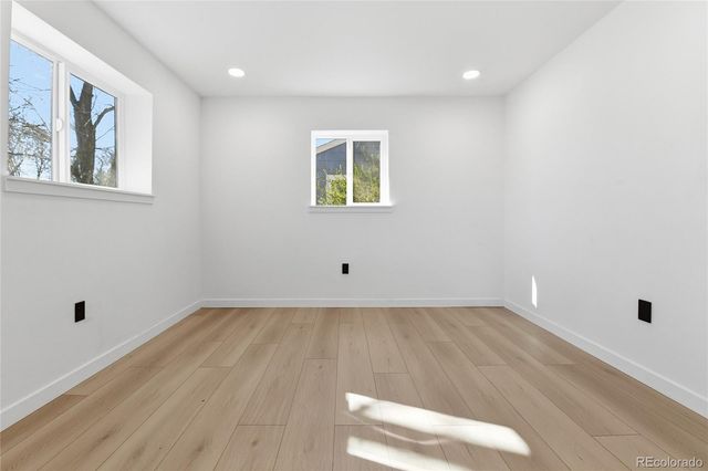 1431 S Glencoe Street, Denver, CO 80222