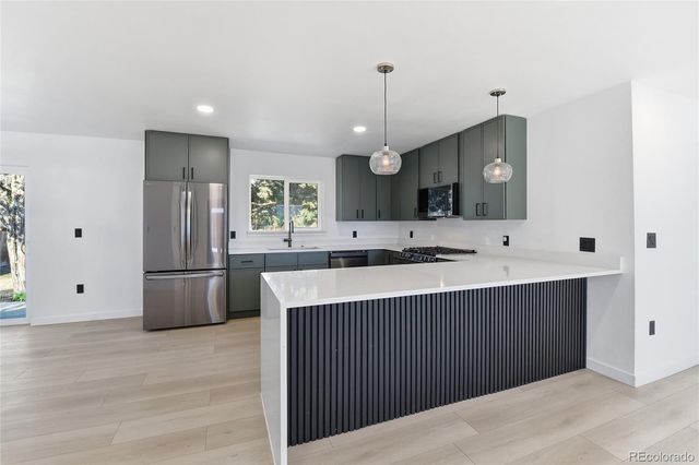 1431 S Glencoe Street, Denver, CO 80222