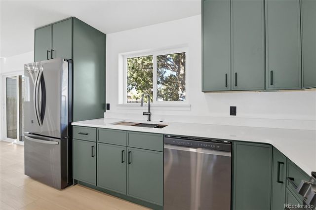 1431 S Glencoe Street, Denver, CO 80222