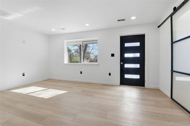 1431 S Glencoe Street, Denver, CO 80222