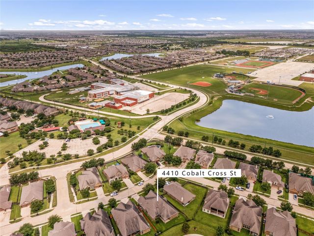 4410 Cobalt Cross Street, Katy, TX 77493