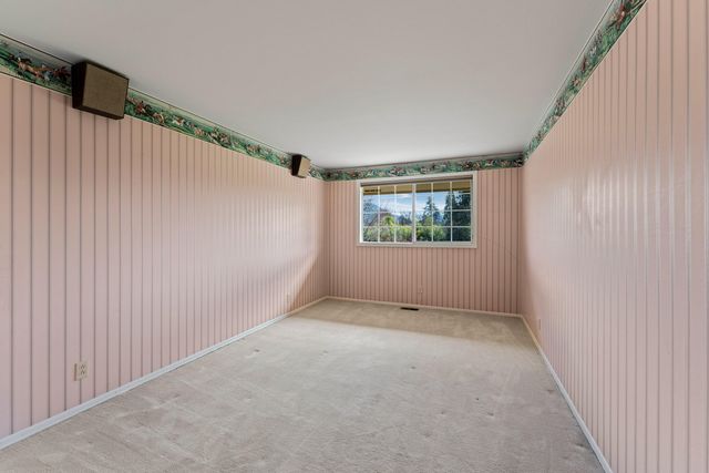 1345 NE 9th Street, Grants Pass, OR 97526