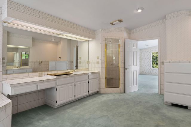 1345 NE 9th Street, Grants Pass, OR 97526